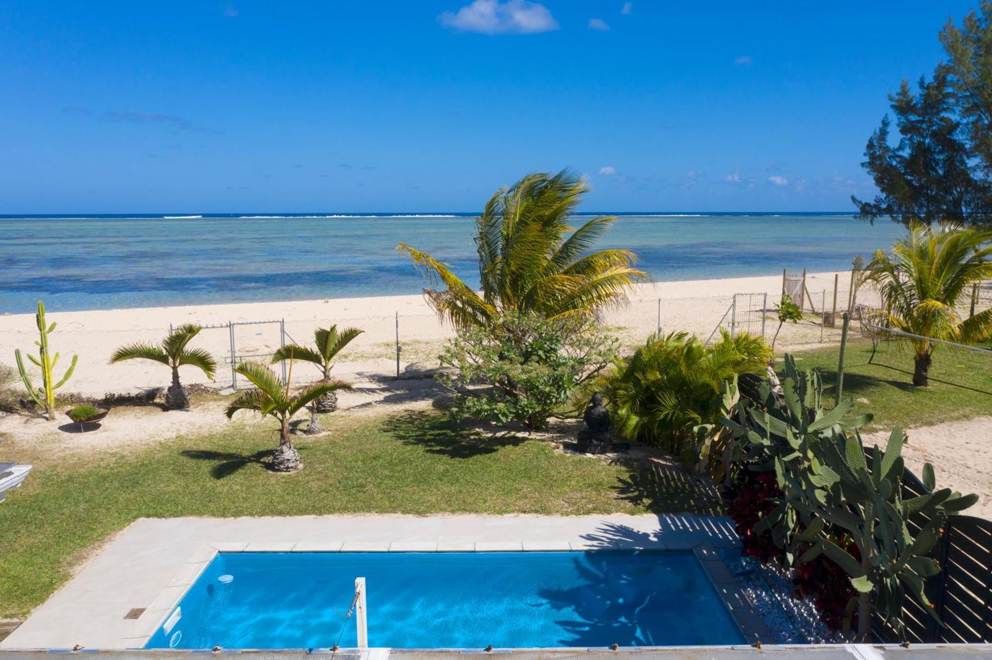 Chalet Kestrel With Pool On The Beach Riambel Exterior foto